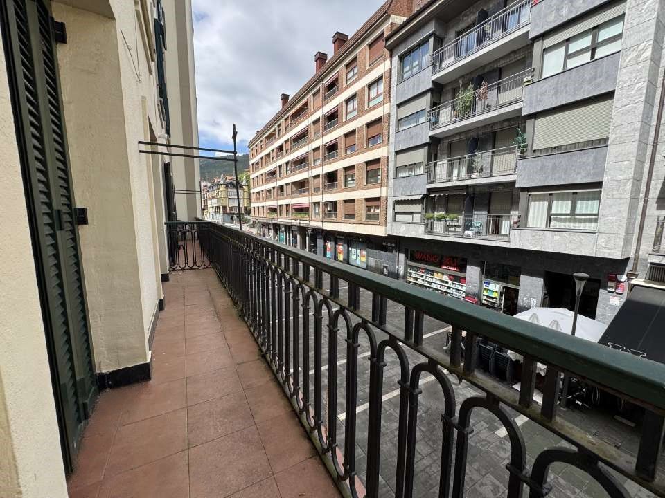 piso en venta en legazpi